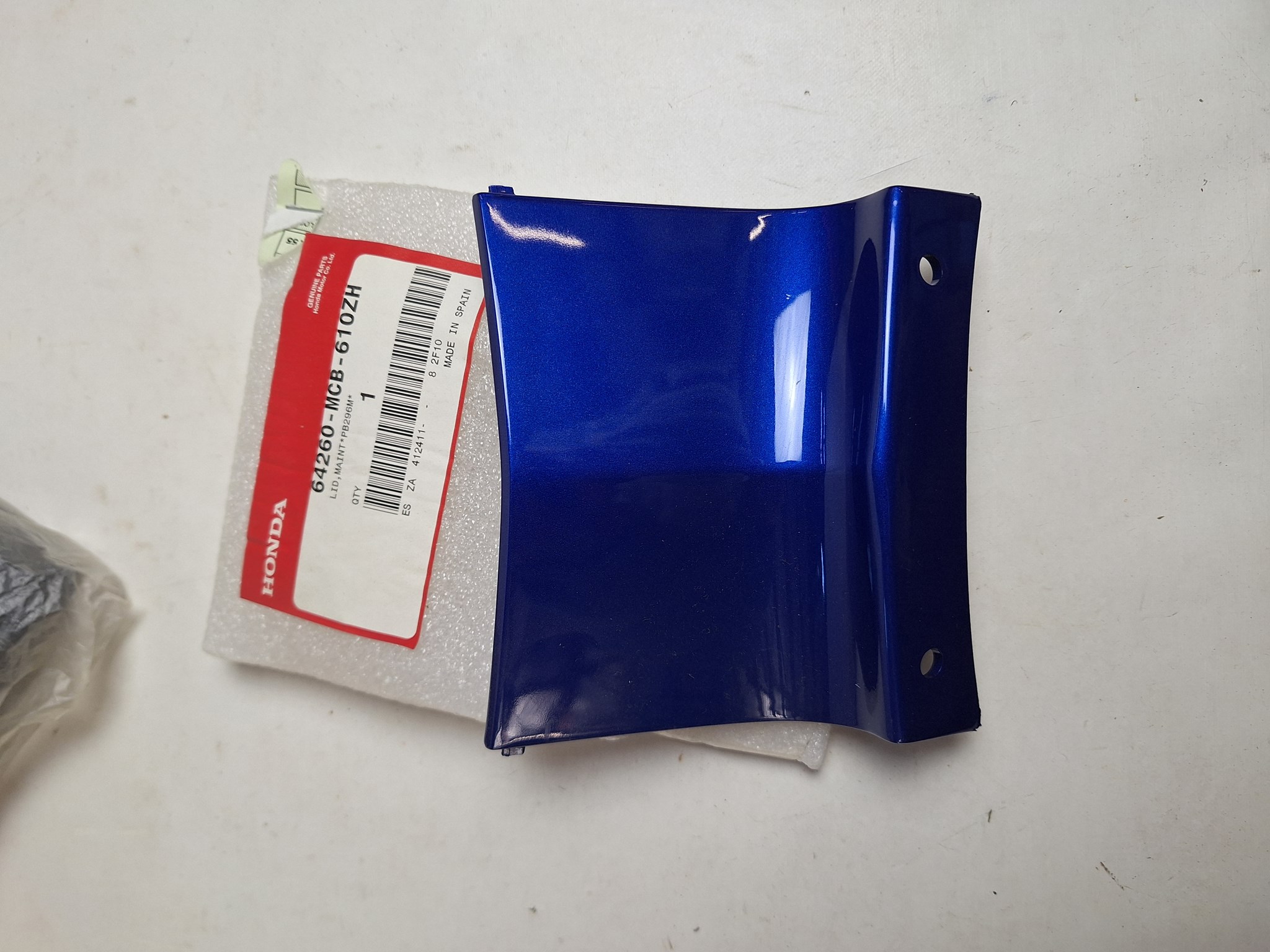 Picture of DECKEL, WARTUNG PB296M  64260-MCB-610ZH